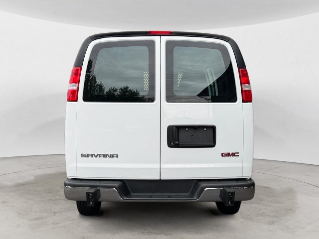 Used 2025 GMC Savana 2500 w/ Driver Convenience Package RWD image 6