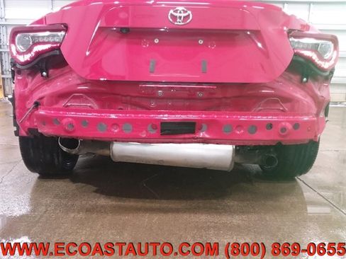 Used 2017 Toyota 86 image 21