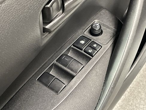 Certified 2022 Toyota Corolla LE image 15