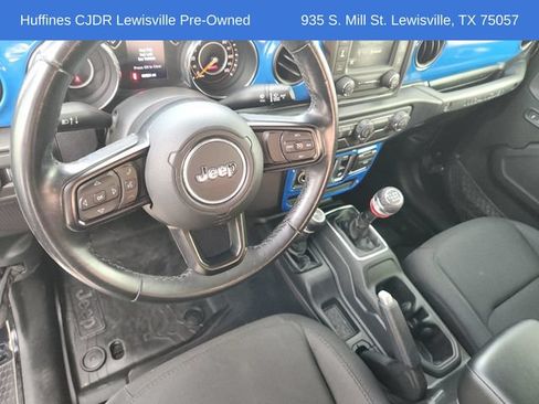 Certified 2019 Jeep Wrangler Sport AWD/4WD image 29