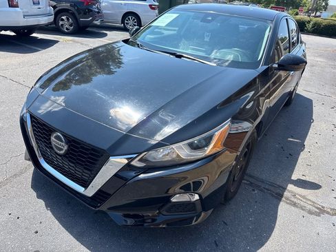 Used 2021 Nissan Altima 2.5 S w/ Driver Assist Package FWD image 1