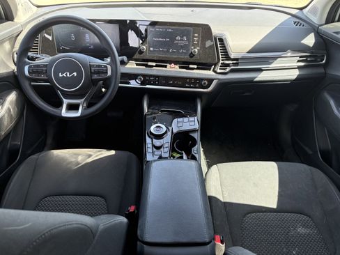 Used 2024 Kia Sportage LX FWD image 21
