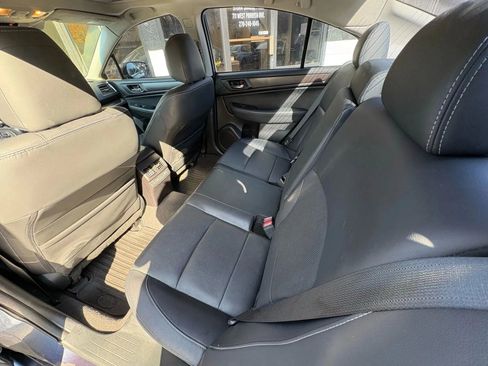 Used 2017 Subaru Legacy 2.5i Limited image 15