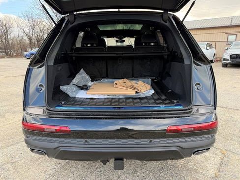 New 2026 Audi Q7 3.0T Premium Plus AWD/4WD image 15