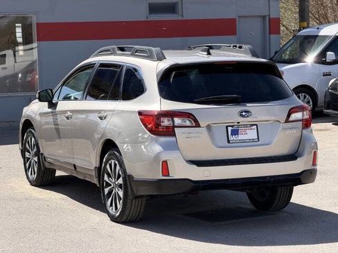 Used 2017 Subaru Outback 2.5i Limited image 7