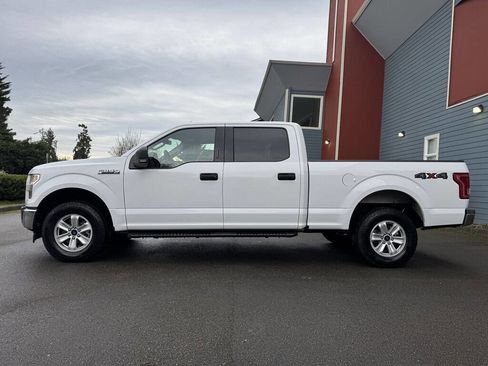Used 2017 Ford F150 XLT w/ Equipment Group 301A Mid image 5