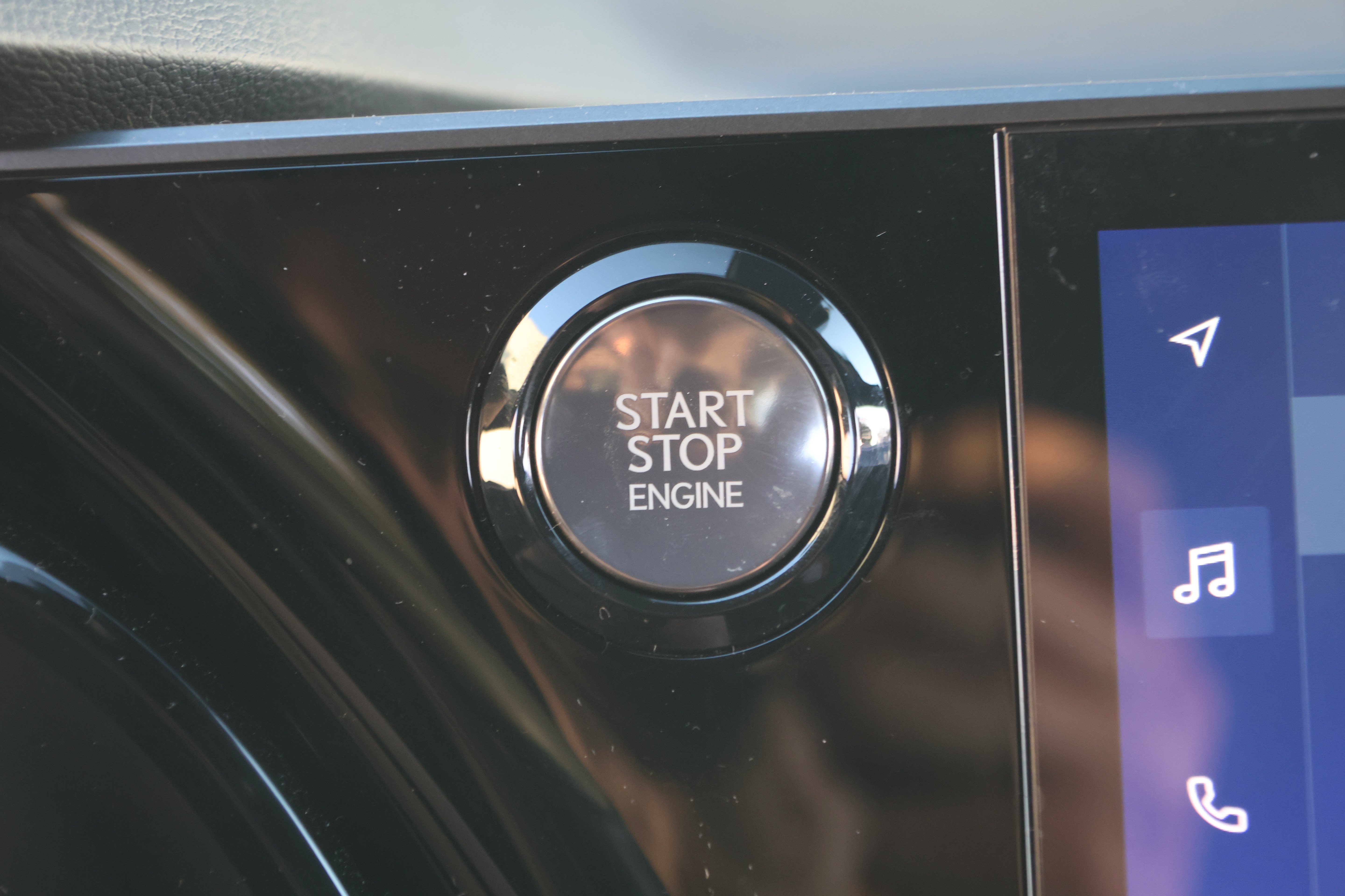 Used 2025 Lexus RX 350 Premium FWD image 18