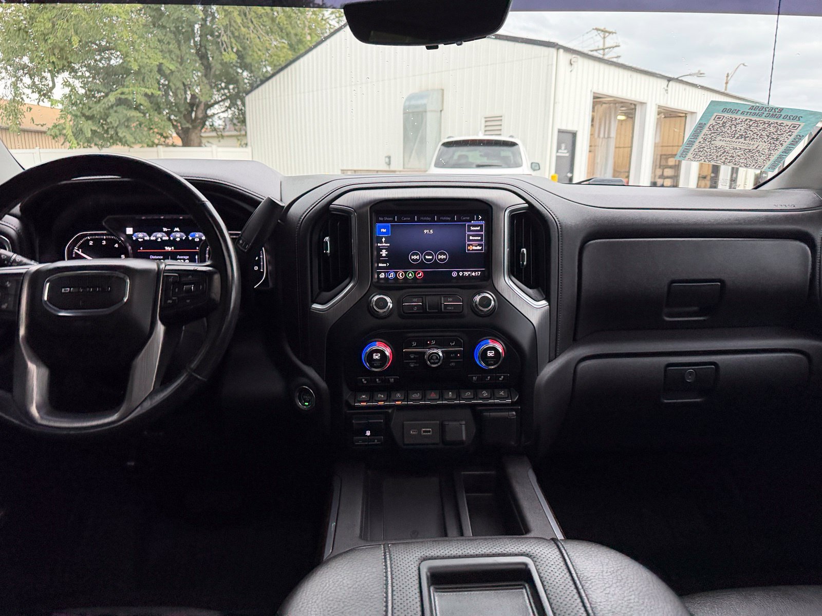 Used 2020 GMC Sierra 1500 Denali w/ Denali Ultimate Package AWD/4WD image 18