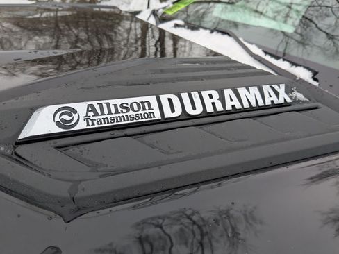 Certified 2024 Chevrolet Silverado 3500 LTZ w/ LTZ Plus Package image 39