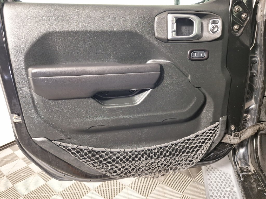 Used 2020 Jeep Wrangler Unlimited Sport S AWD/4WD image 29