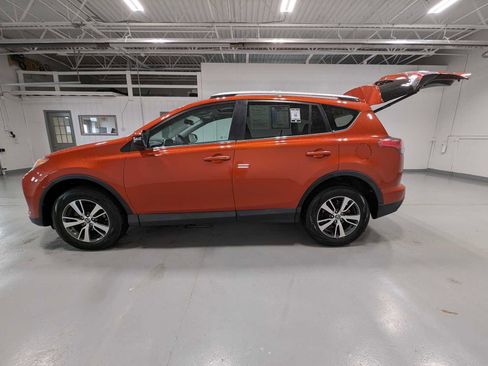 Used 2016 Toyota RAV4 XLE image 12
