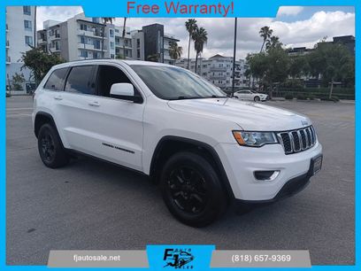 Used 2017 Jeep Grand Cherokee Laredo