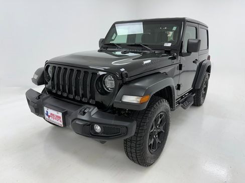 Used 2022 Jeep Wrangler Willys image 4