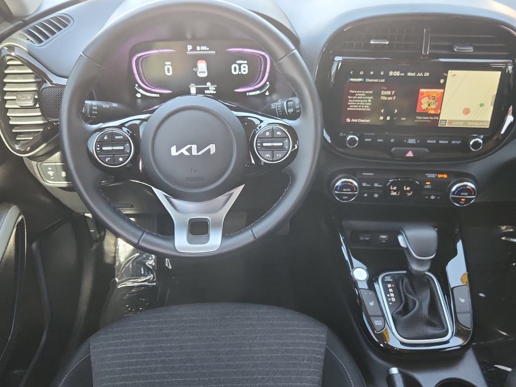 Used 2025 Kia Soul EX FWD image 10
