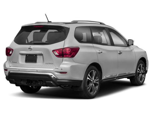 Used 2018 Nissan Pathfinder Platinum AWD/4WD image 2