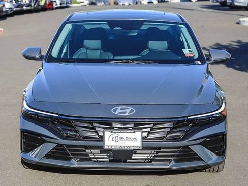 New 2026 Hyundai Elantra Limited FWD image 2
