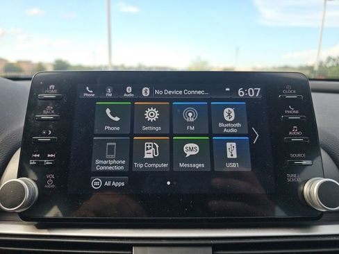 Used 2022 Honda Accord Sport image 34