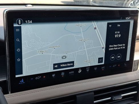 Certified 2023 Lincoln Corsair AWD w/ Equipment Group 101A image 15