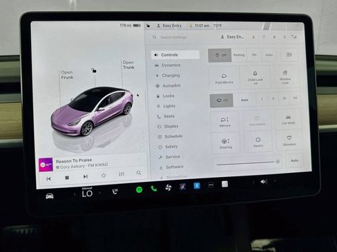 Used 2023 Tesla Model 3 Standard Range RWD image 23