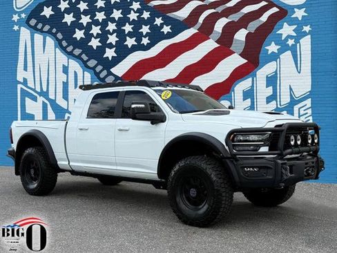 Used 2023 RAM 2500 Limited AWD/4WD image 1