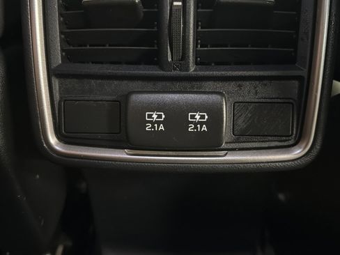 Used 2023 Subaru Forester Premium AWD/4WD image 35