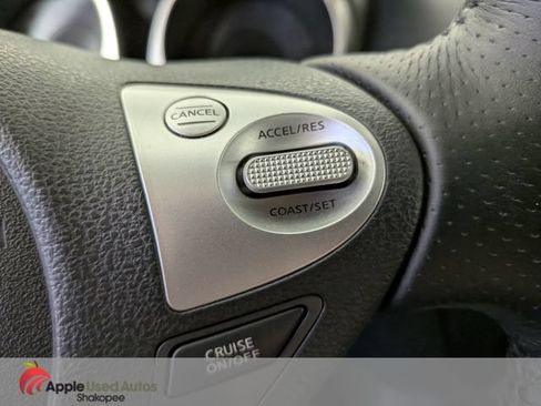 Used 2012 Nissan Juke SL AWD/4WD image 27