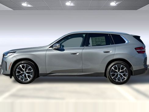 Used 2026 BMW X3 xDrive30i w/ Premium Package AWD/4WD image 2