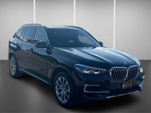 Used 2023 BMW X5 xDrive40i w/ Premium Package AWD/4WD image 2