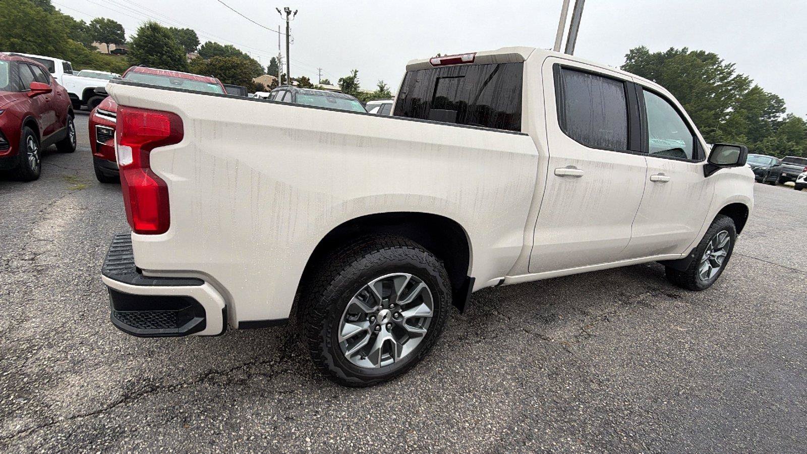 New 2026 Chevrolet Silverado 1500 RST AWD/4WD image 8