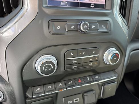 Used 2025 GMC Sierra 1500 Pro w/ Pro Value Package RWD image 47