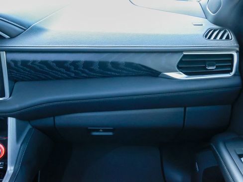 Used 2024 GMC Yukon XL Denali w/ Advanced Technology Package image 48