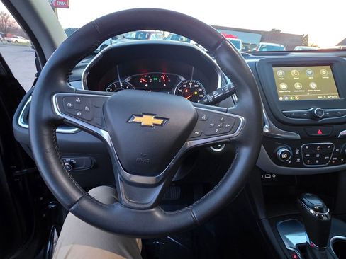 Used 2019 Chevrolet Equinox LT image 14