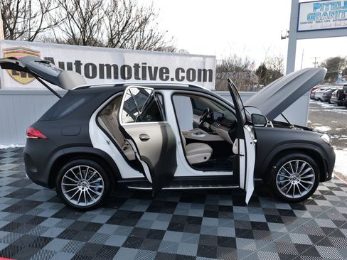 Used 2021 Mercedes-Benz GLE 350 4MATIC w/ AMG Line Exterior image 63