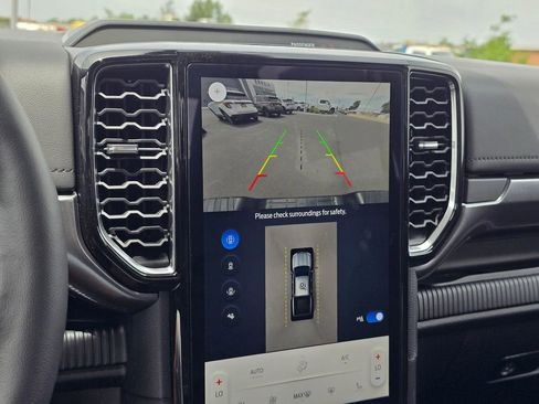 New 2026 Ford Ranger Lariat w/ Black Appearance Package AWD/4WD image 19