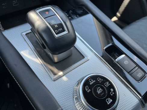 Used 2022 Mitsubishi Outlander SEL AWD/4WD image 16