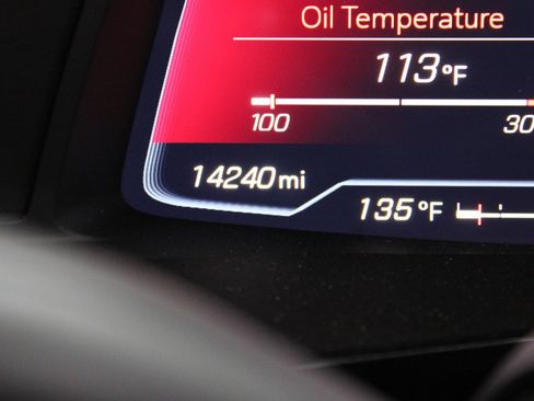 Used 2022 Chevrolet Corvette Stingray Coupe w/ 1LT image 39