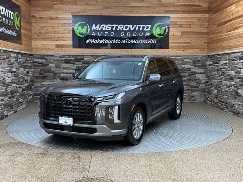 Used 2023 Hyundai Palisade SEL image 4