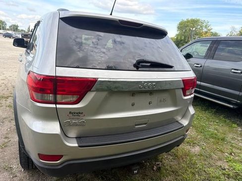 Used 2012 Jeep Grand Cherokee Laredo w/ Laredo E Group AWD/4WD image 6