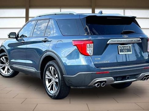 Used 2020 Ford Explorer Platinum w/ Premium Technology Package AWD/4WD image 13