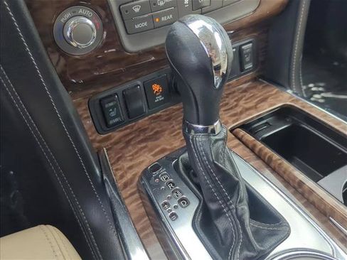 Used 2020 Nissan Armada SL w/ Premium Package RWD image 21