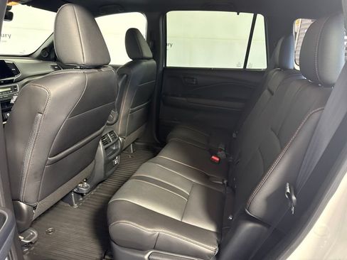 Certified 2023 Honda Passport TrailSport image 13