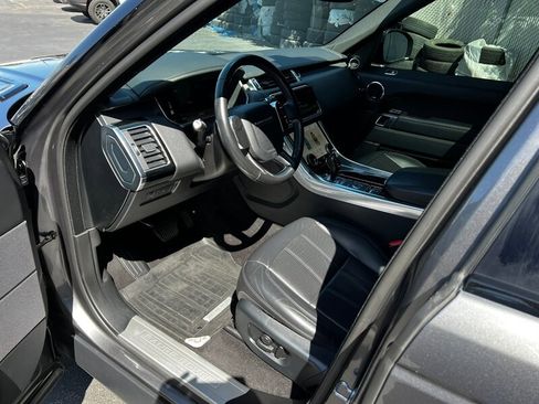 Used 2019 Land Rover Range Rover Sport HSE AWD/4WD image 17