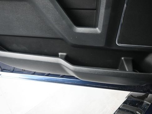 Used 2019 Ford F150 Lariat image 17