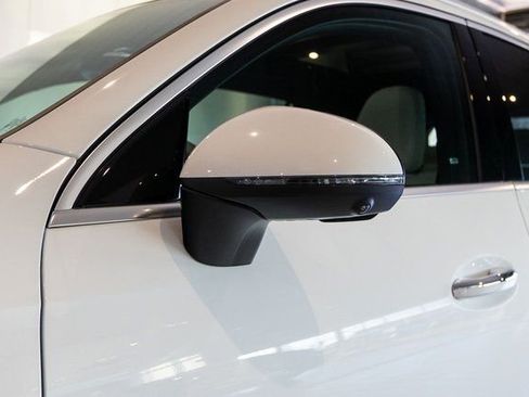 New 2026 Mercedes-Benz GLC 300 4MATIC image 10