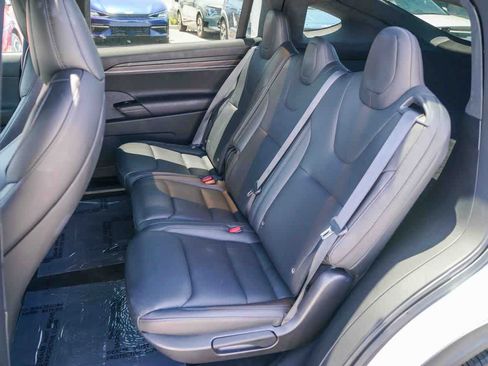 Used 2023 Tesla Model X AWD/4WD image 16