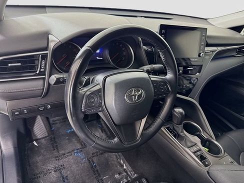 Certified 2022 Toyota Camry XSE FWD image 10