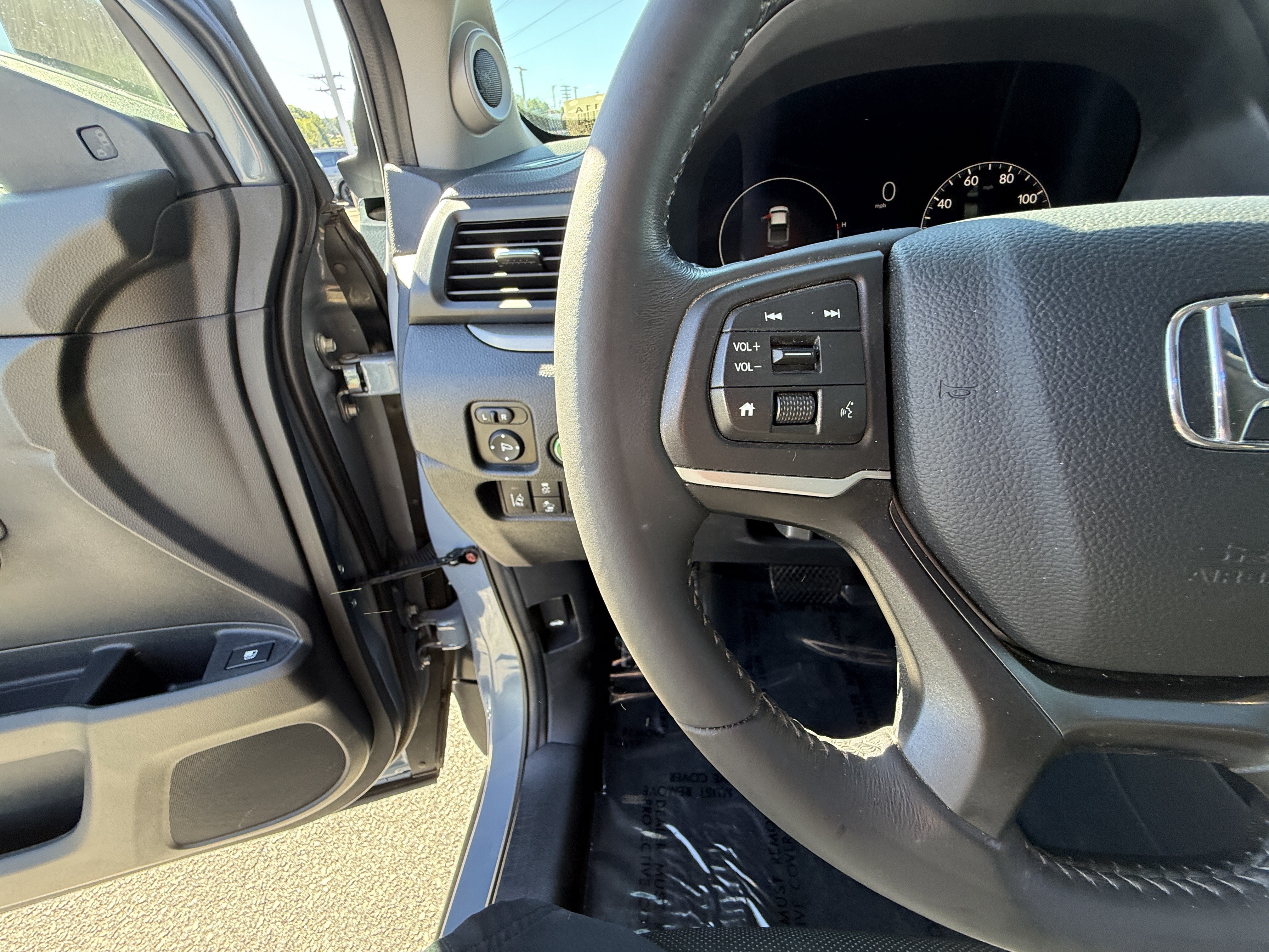 Certified 2024 Honda Ridgeline RTL+ image 19