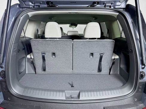 New 2026 Hyundai Santa Fe SE image 37