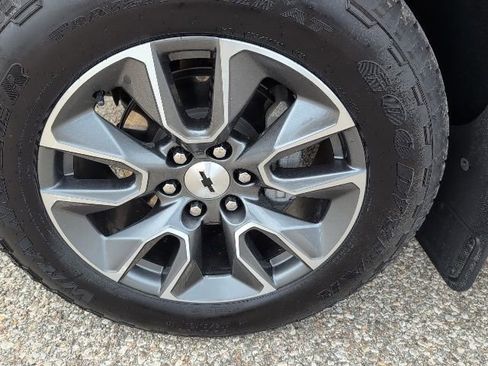 Used 2023 Chevrolet Silverado 1500 RST image 23