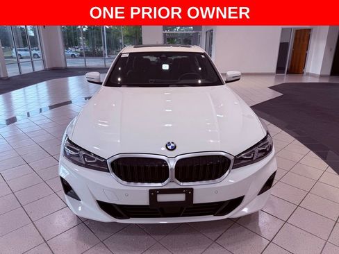 Used 2025 BMW 330i Sedan RWD image 2